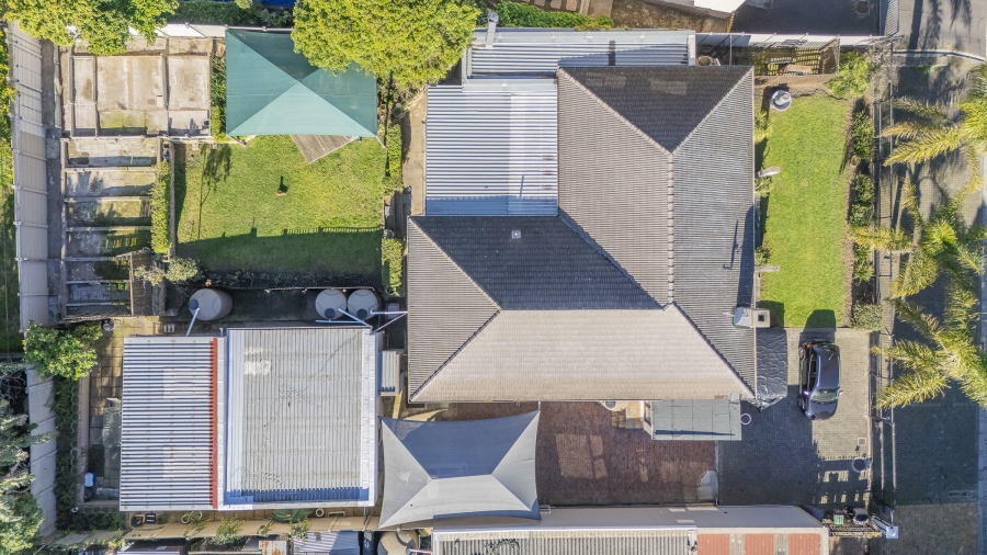 5 Bedroom Property for Sale in Kenridge Western Cape